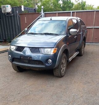 Mitsubishi L200 Triton 2.5 DID,100kW,r.v.2008,aut.