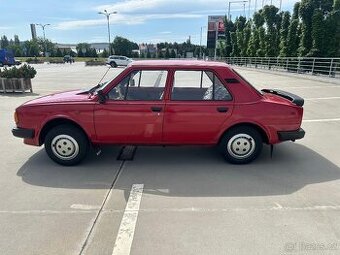 Škoda 120L 1986