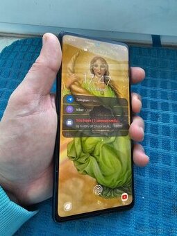 Samsung Galaxy S20 FE 128 GB,modrý – výborný stav