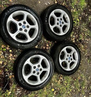 Letni kola Nissan Leaf 5x114.3 R16 205/55 R16 ET40