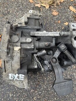 Manuální 5 rychlostní převodovka VW 1.9tdi PD 77kw - 1