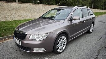 Škoda Superb 2.0TDi 125kW,eleg,DSG,keylessgo,el.víko,xenon