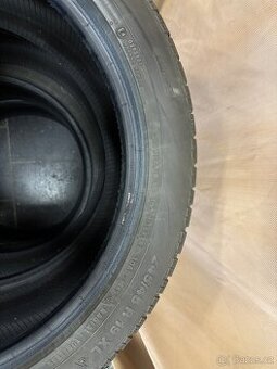Prodám zimní pneumatiky Continental 245/45 R19 102V 4ks
