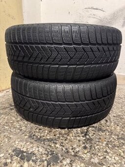 Zimni pneu 225/45/18 Pirelli Sottozero 3