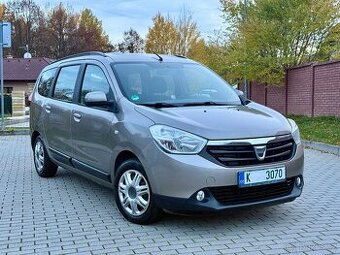 Dacia Lodgy 1.6i 7 míst, Navi, servis
