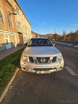 Nissan Navara 4×4 diesel