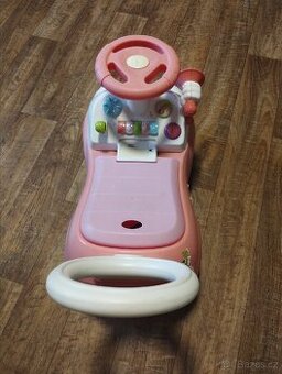 Dětské odrážedlo