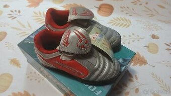 Sálové boty Tempish