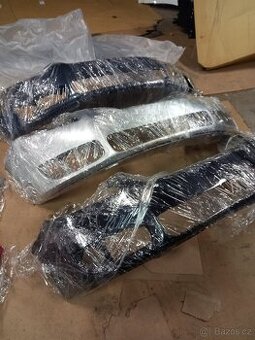 Škoda Fabia 2 roomster přední nárazník černá metalíza 9910