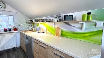 Rodinný dům, 210 m² na pozemku 577 m², bazén, Jilové u Prahy