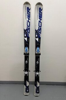 Sjezdové lyže Fischer s vázáním