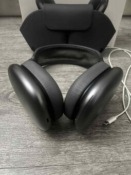 Originální Airpods Max (1. generace) + Apple audio kabel