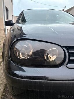Přední světla VW Golf 4