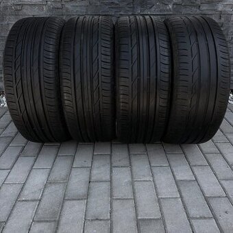 Sada pneu Bridgestone 225/50/18 95W