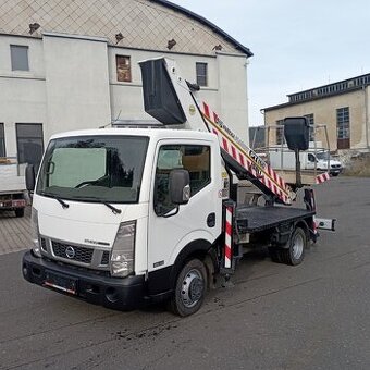 Nissan Cabstar - montážní plošina