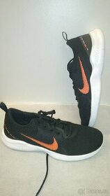 Tenisky Nike Flex 42