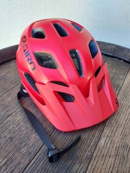 Cyklistická helma Giro Tremor