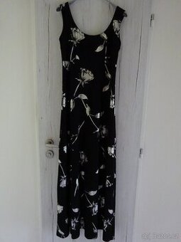 Nádherné šaty zn. Balumi vel. S