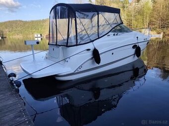 motorový člun Maxum 2500 SCR