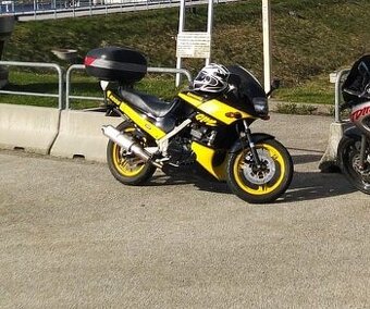 Prodám Kawasaki gpz 500s