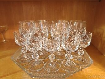 Z pozůstalosti sklo