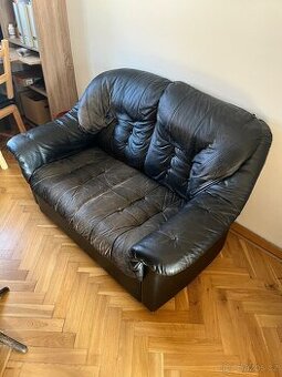 Daruji za odvoz gauč pro dva