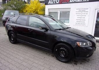 Volvo V50 2,0D 100KW nafta manuál 100 kw