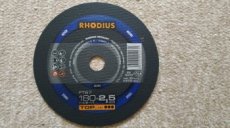 Špičkový řezný kotouč Rhodius FT67 180x2,5, 38ks