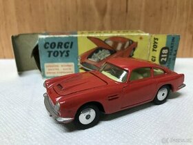 Corgi toys Aston Martin