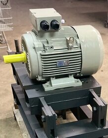 Elektromotor / generátor - 11 kw, 1460 ot.min - 1