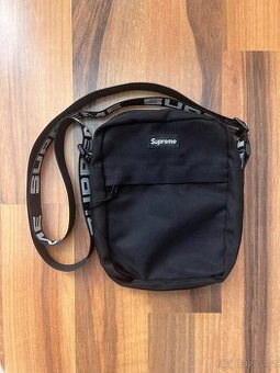 Supreme Shoulder Bag