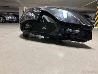Peugeot 3008 5008 led světlo