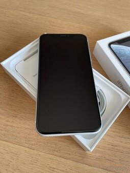 iPhone XR 64GB bílý, baterie 90%