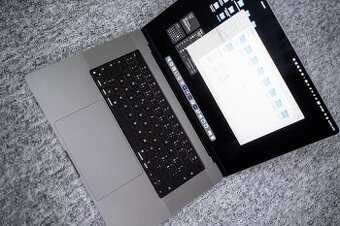 Apple MacBook Pro 16", M1 Pro 32GB/2TB, vesmírně šedá
