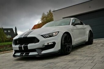 Ford Mustang Shelby GT350 5.2 Ti-VCT V8, 388 kW (526 k.)