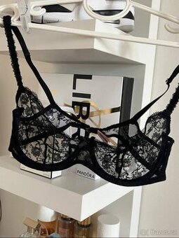 Agent Provocateur Černá Krajková Dámská Podprsenka - 1