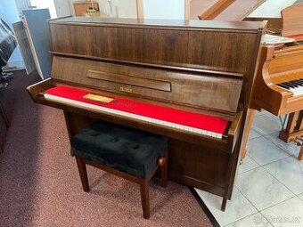 Pianino Petrof mod. klasik 114 se zárukou, doprava.REZERVACE