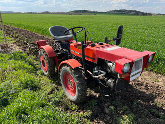 Malotraktor MT8 - 132.2 4x4. - 1