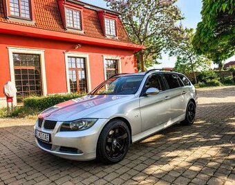 BMW E91 320D M47 AT/6