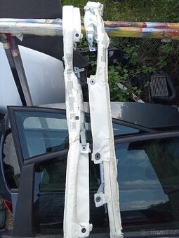 Stropní airbagy Seat Leon 2