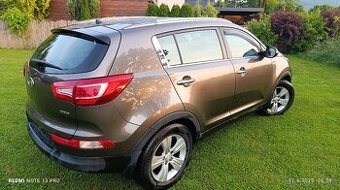 Kia Sportage 2.0CRDI 4x4, 100kW nafta ,serviska