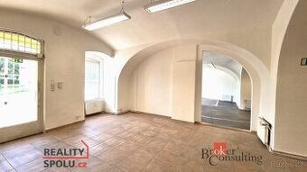 Pronájem, komerční/obchodní prostory, 155 m2, sady Pětatřicá