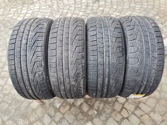 245/35/20 zimni pneu PIRELLI 245/35 R20