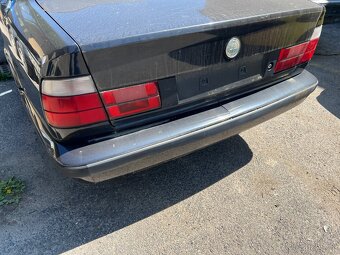 BMW e34 Narazník
