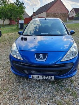 Peugeot 206 plus 1.1 44 kW
