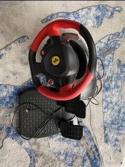 Herni volant Thrustmaster Ferrari 458