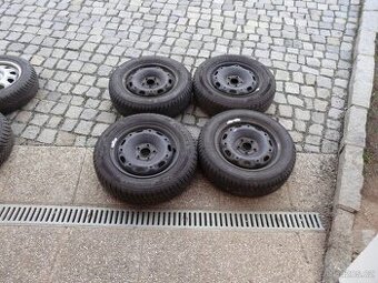 ZIMNÍ PNEU + DISKY ŠKODA 14"VW SEAT 165/70R14