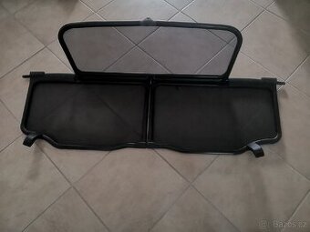 Deflektor, větrná clona