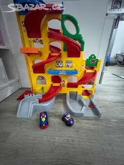 Velká autodráha Fisher price