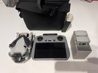 DJI Mini 4 Pro Fly More Combo